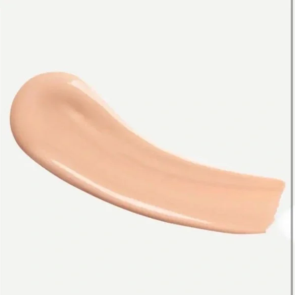 Tinted Skincare Serum & Face Oil - Picture 2 of 2